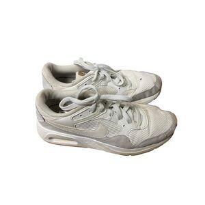 Nike White Air Max 9